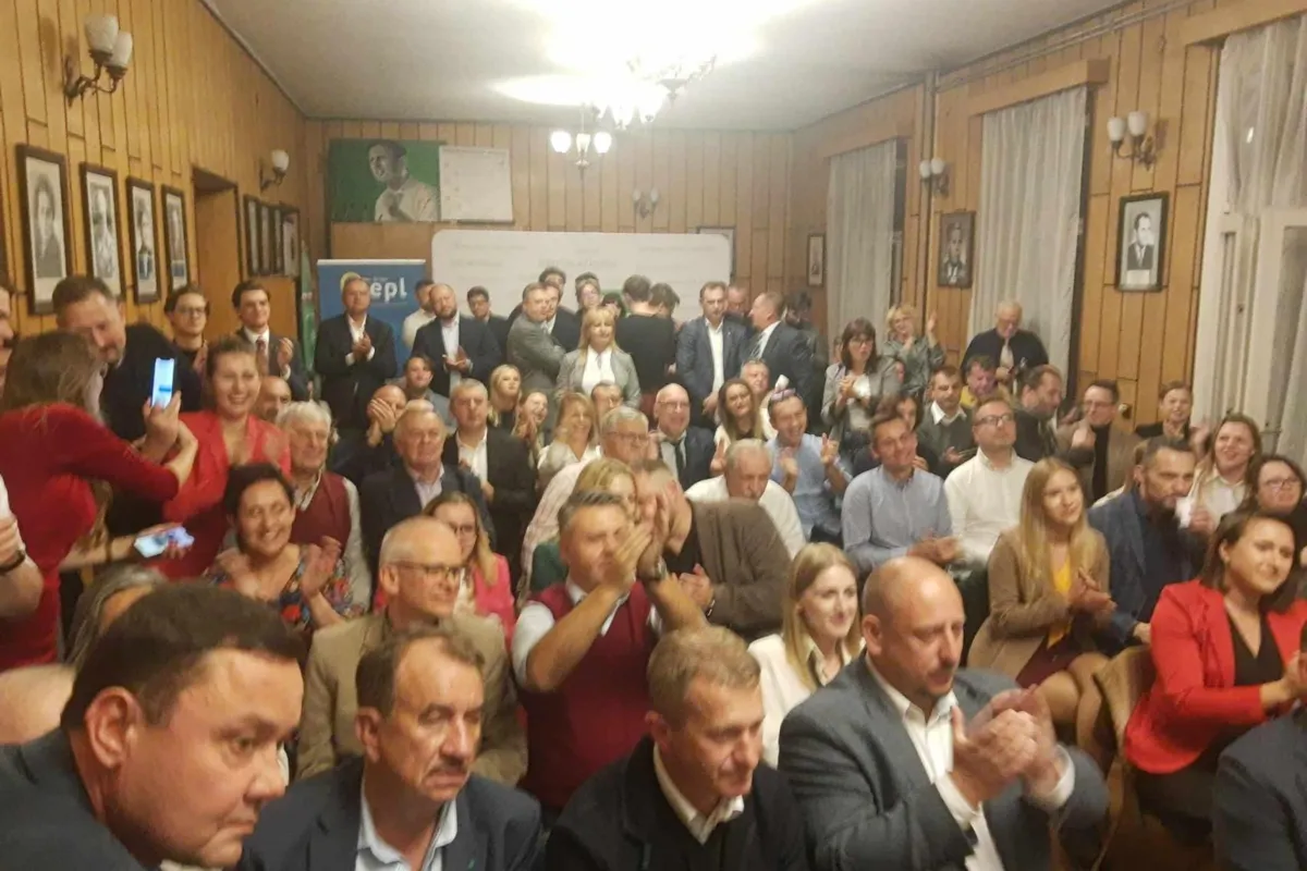 Radość krakowskich kandydatów Trzeciej Drogi