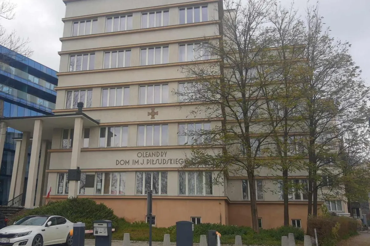 Sztandar wileńskiego oddziału Związku Legionistów Polskich można podziwiać na wystawie w Krakowie