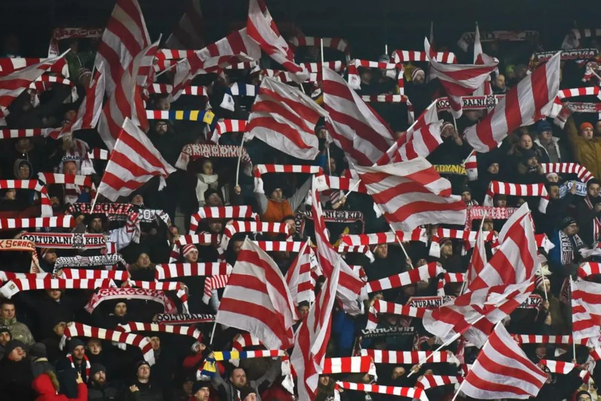 Rada Miasta Krakowa zgodziła się na sprzedaż akcji MKS Cracovia SSA