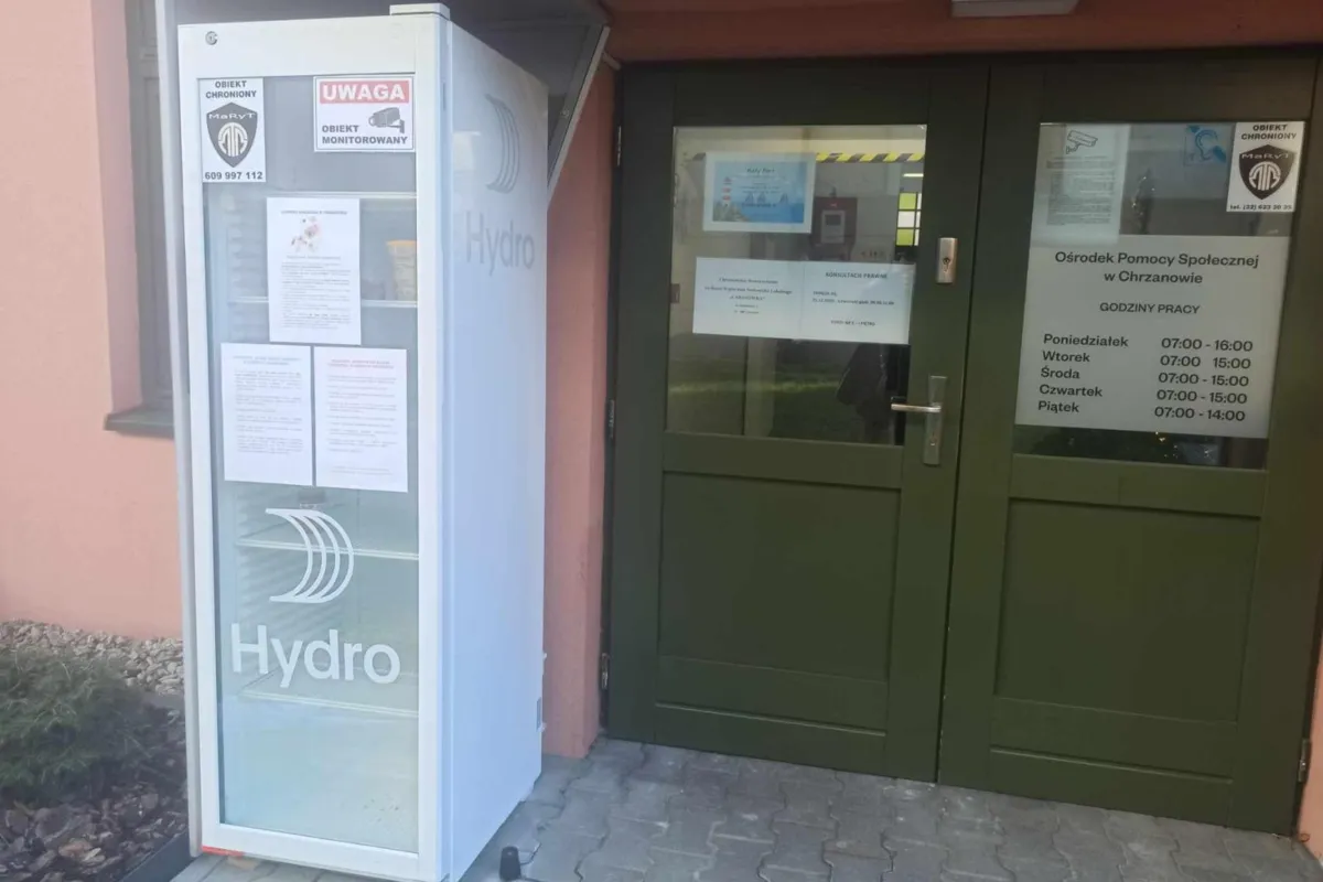 Chrzanów: działa pierwsza lodówka społeczna w powiecie