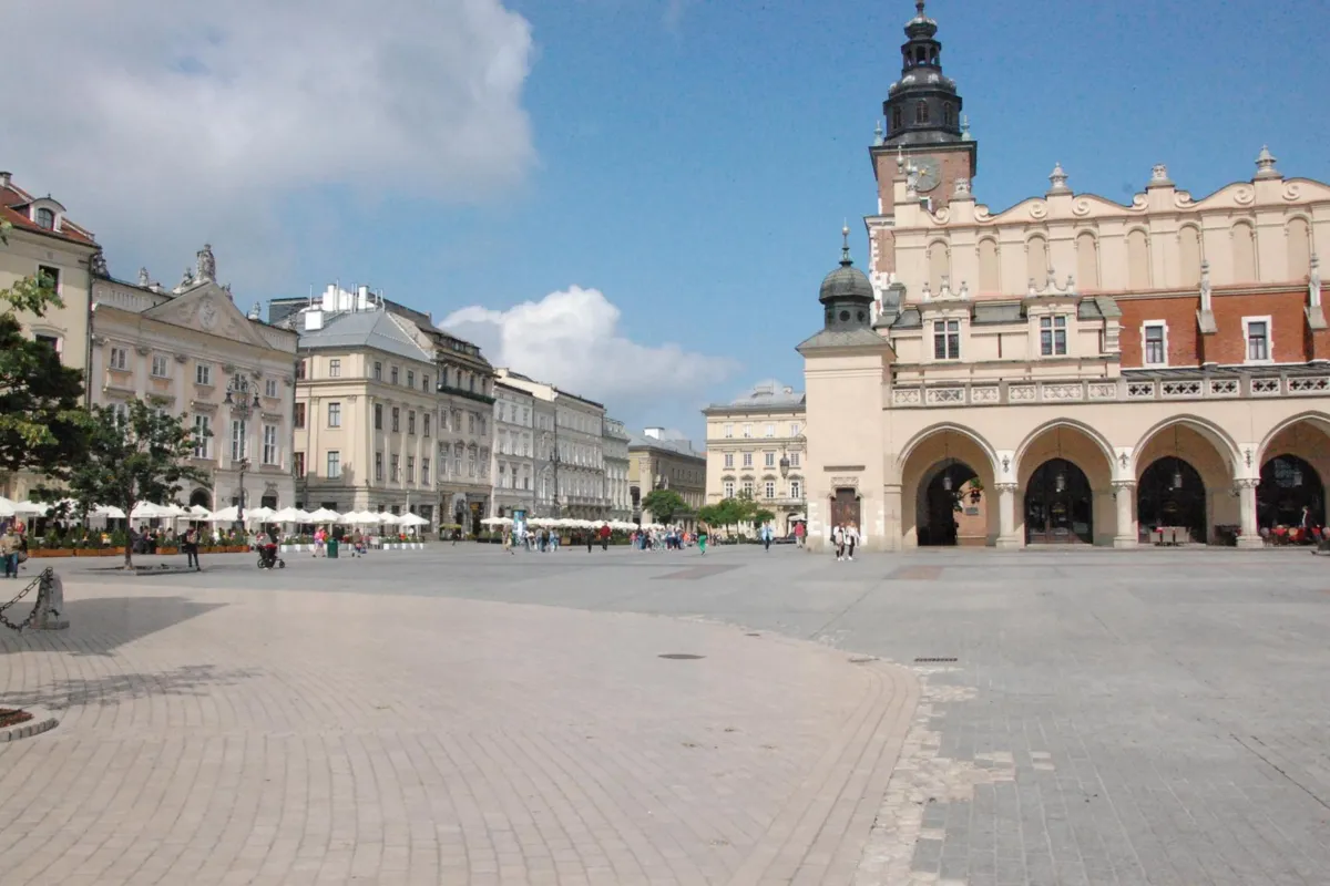 Punkt Informacyjny dla Obcokrajowców w Krakowie w nowym miejscu
