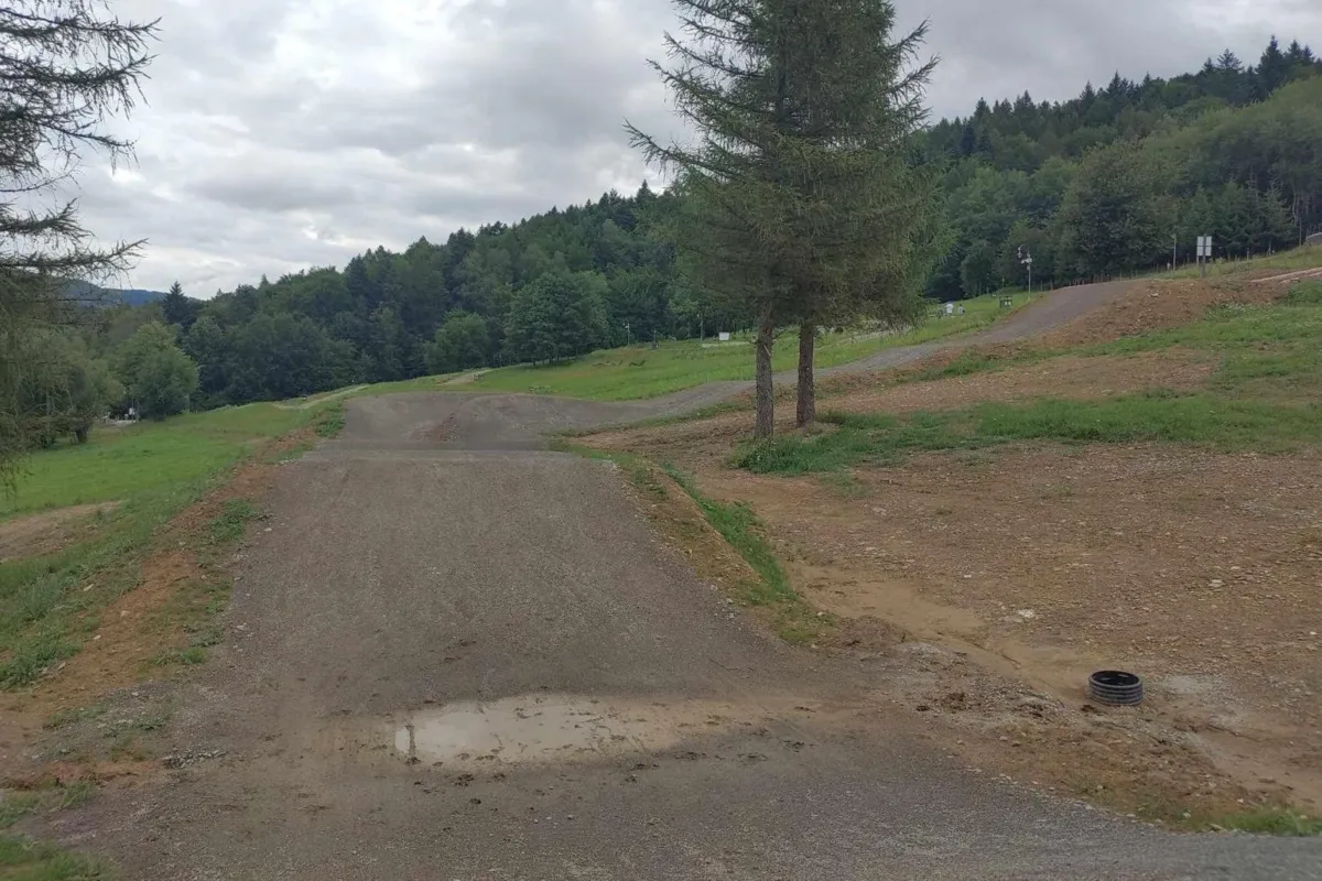 Nie będzie śledztwa ws. budowy pumptracku i torów MTB na Górze Parkowej w Krynicy