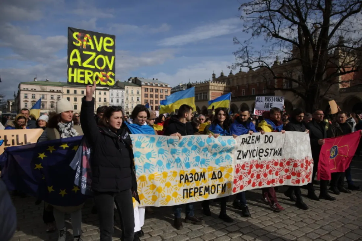 Marsz dla Ukrainy "Razem do zwycięstwa" przeszedł ulicami Krakowa