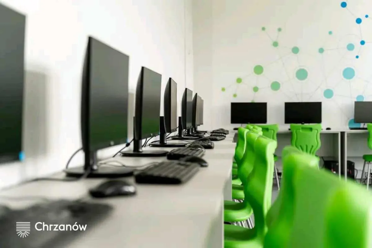 Szkoła Podstawowa nr 6 w Chrzanowie oficjalnie otwarta po remoncie
