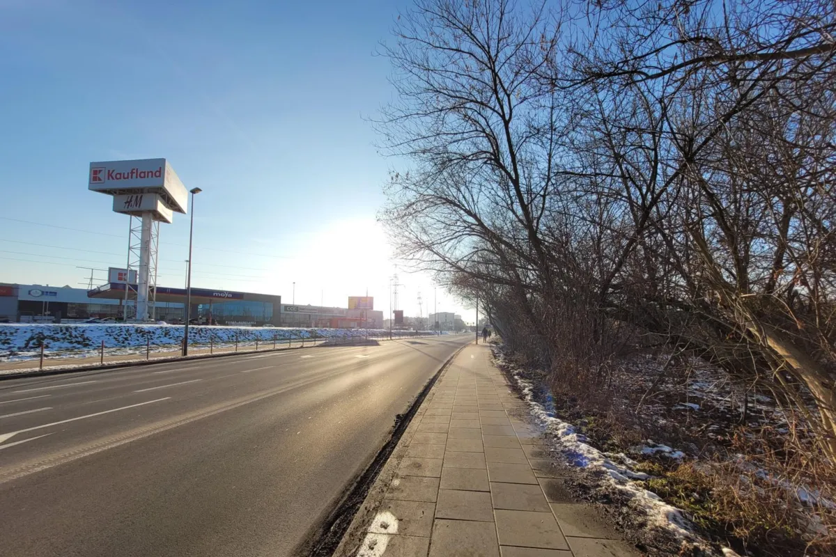 Jest petycja w sprawie utworzenia parku przy os. Podwawelskim w Krakowie