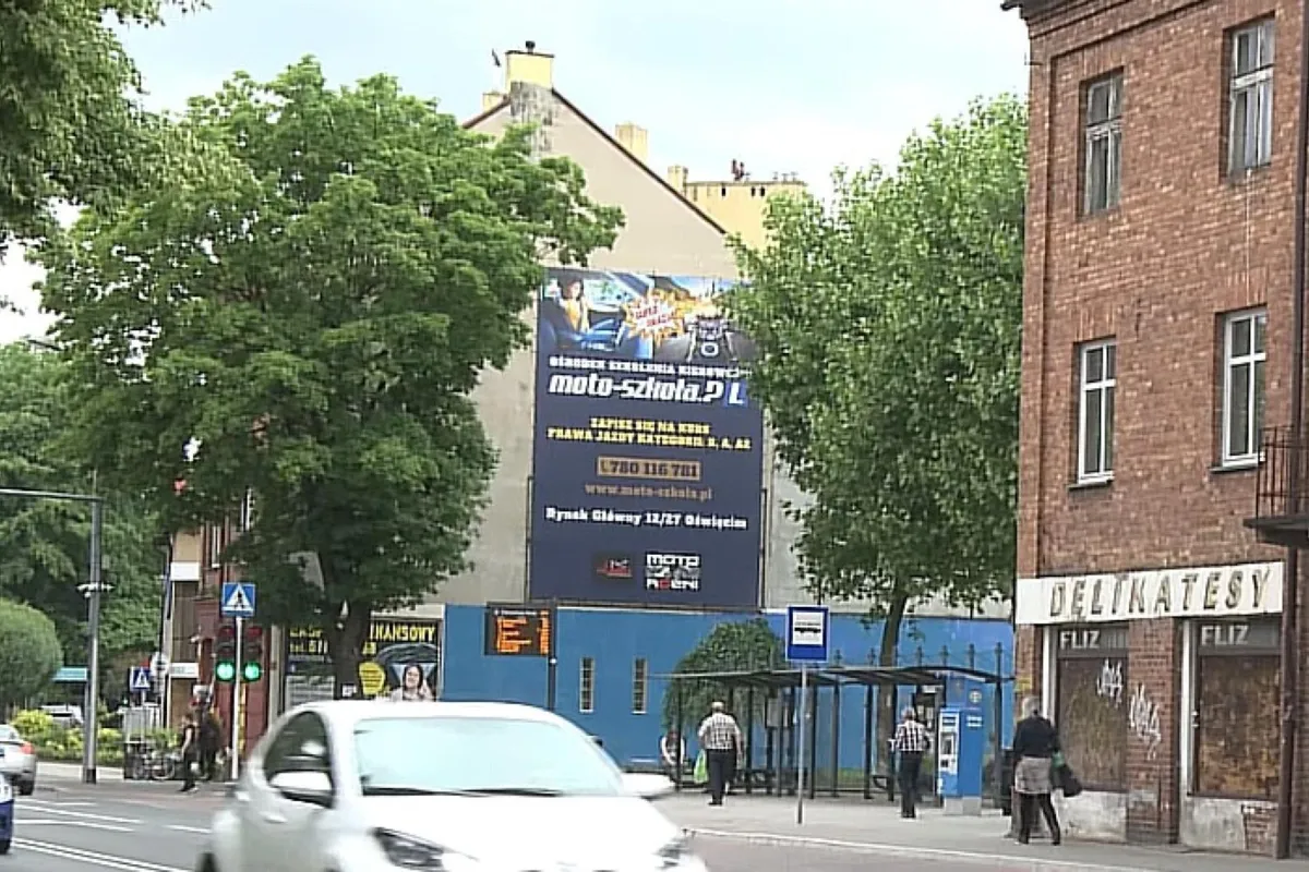 W Oświęcimiu ma się skończyć reklamowy chaos. Uchwała przyjęta