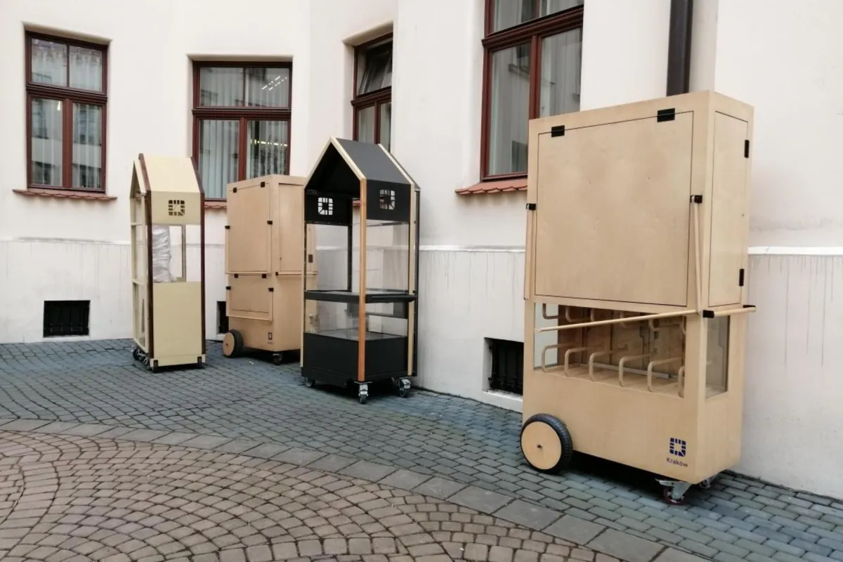 Miały służyć do sprzedaży krakowskich obwarzanków. Nie sprawdziły się, ale zostaną wykorzystane