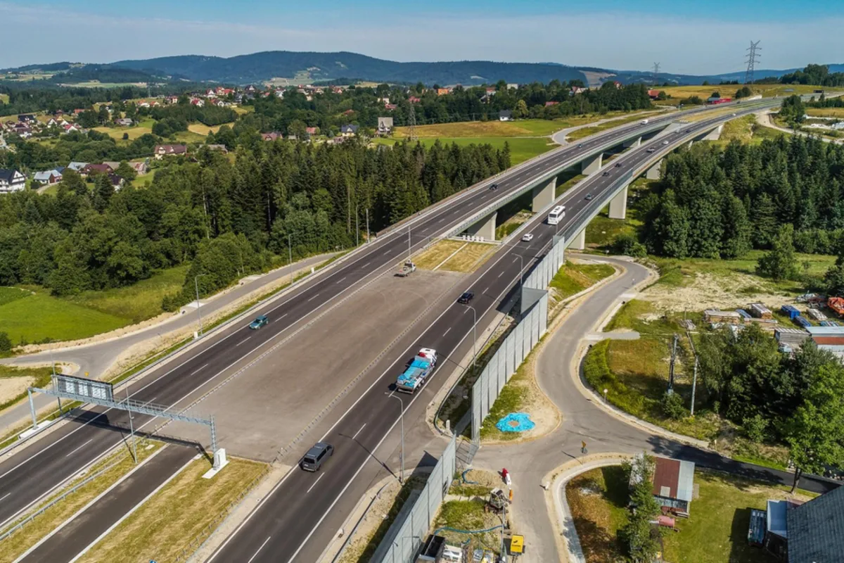 Nowa Zakopianka:  chcą ekranów akustycznych i rekompensat. "To nie jest życie”