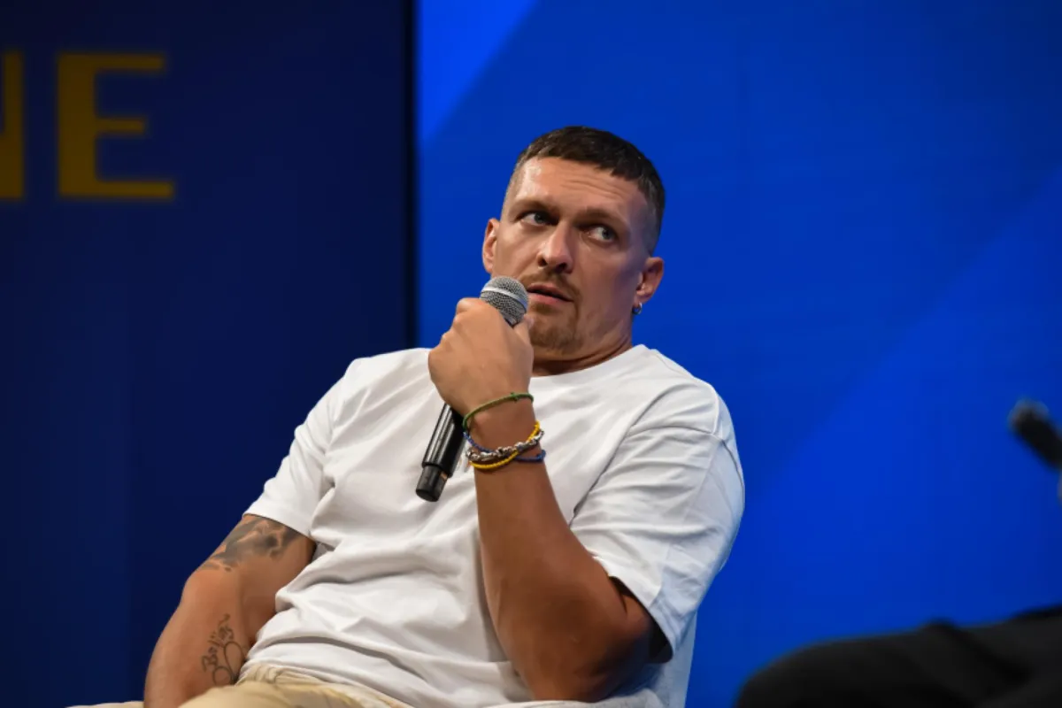 Ołeksandr Usyk zatrzymany na lotnisku w Krakowie. Interweniował prezydent Ukrainy