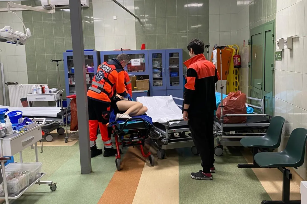 Poszarpana ręka, rana po kuflu do piwa… Ciężka sylwestrowa noc w krakowskim szpitalu