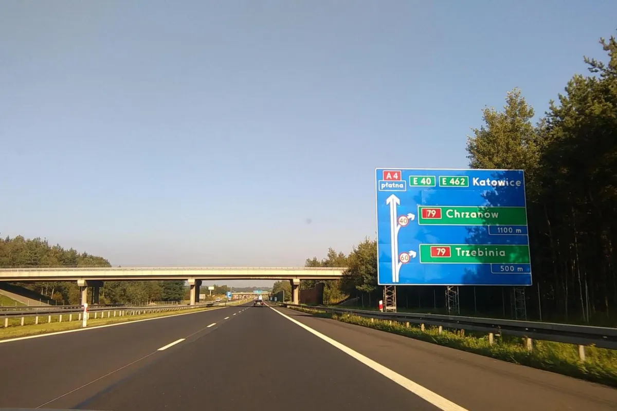 Zarządca płatnego odcinka A4 remontuje autostradę i składa propozycję ws. budowy trzeciego pasa