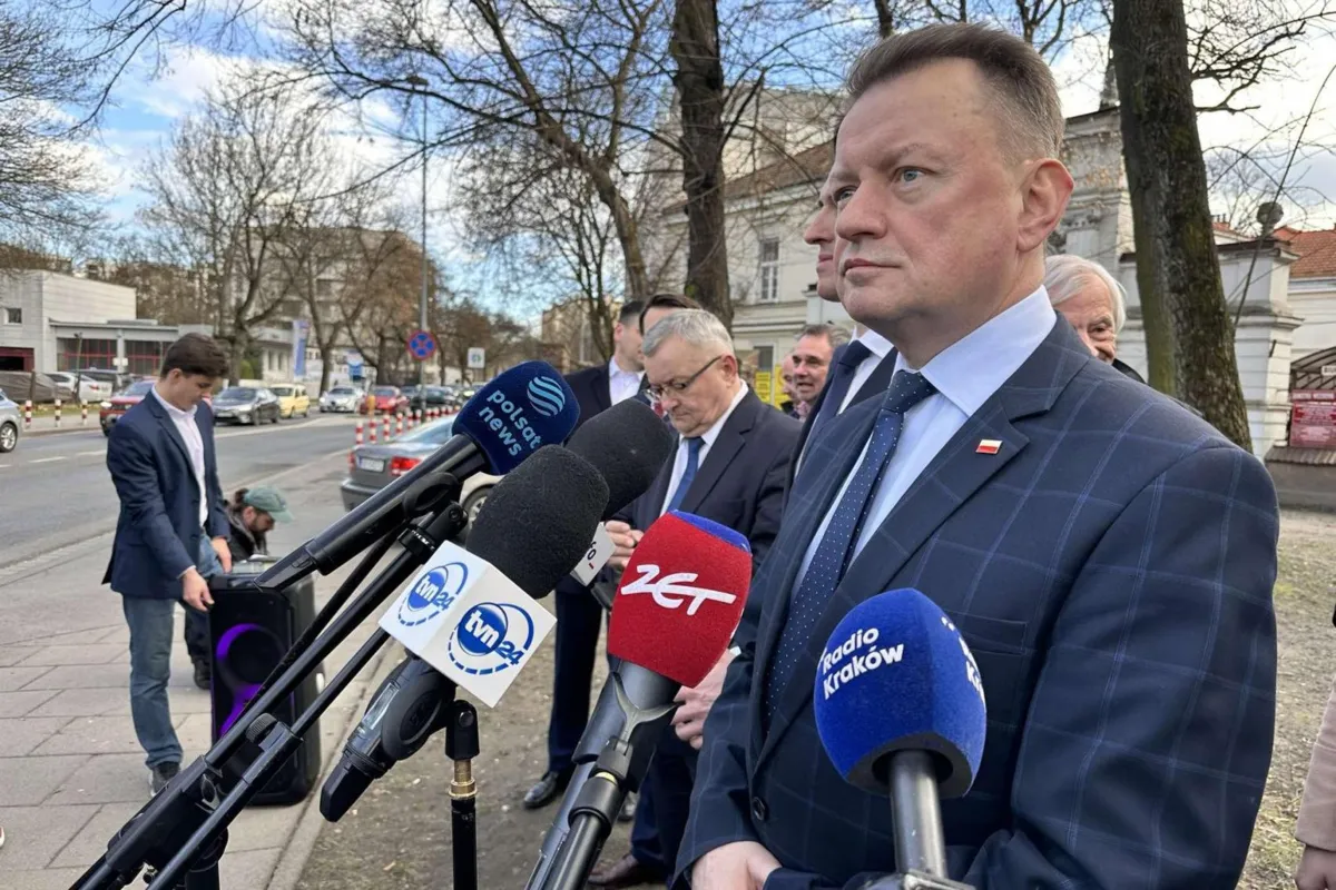 Mariusz Błaszczak w Krakowie: malejąca liczba zgłoszeń do wojska to zła wróżba dla Polski