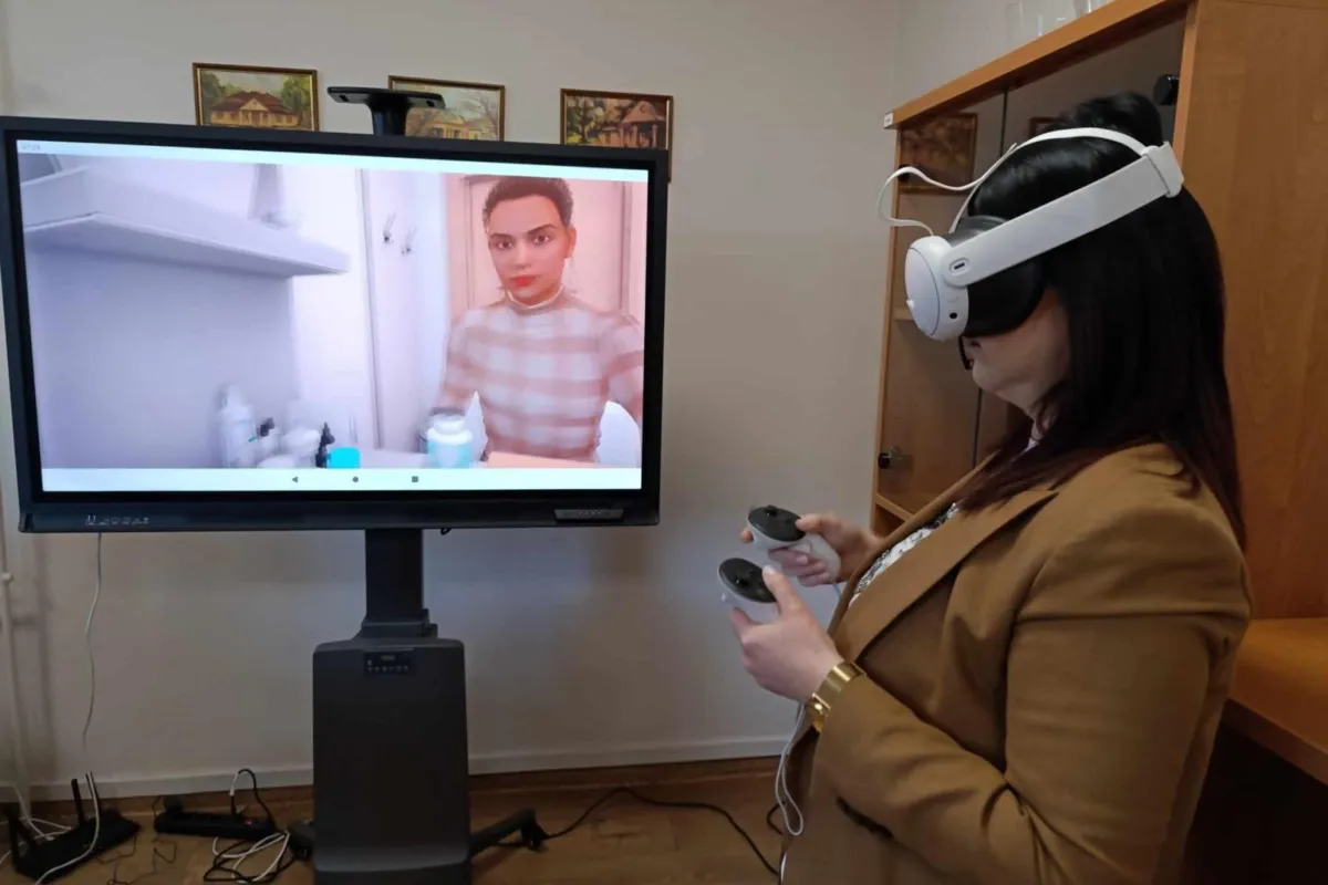 Załóż gogle VR i sprawdź się w zawodach kosmetyczki, maszynisty, policjanta