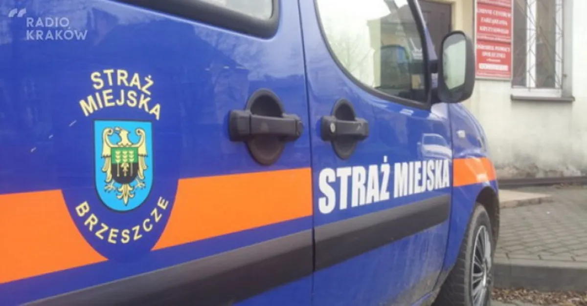 Mieszkańcy Brzeszcz decydują o przyszłości straży miejskiej 
