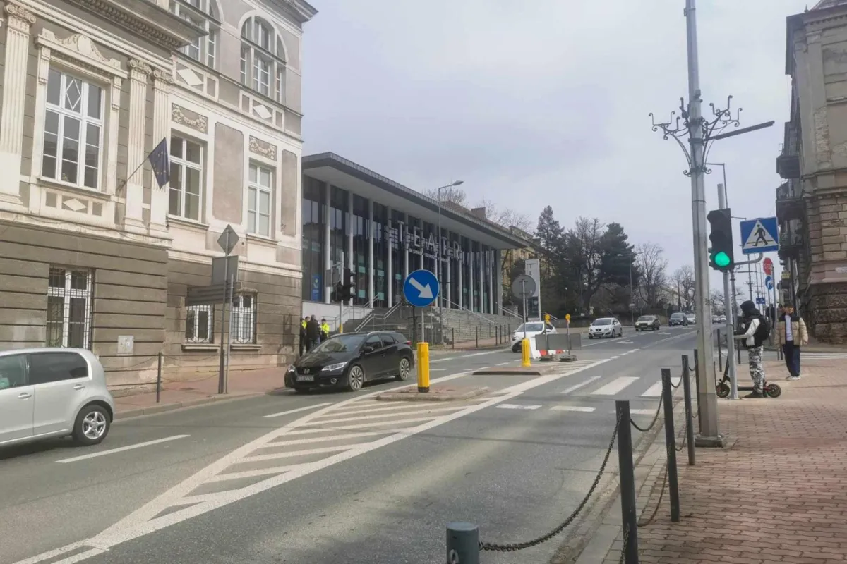 Mają usprawnić ruch pieszych i samochodów w centrum Tarnowa. Czas na test