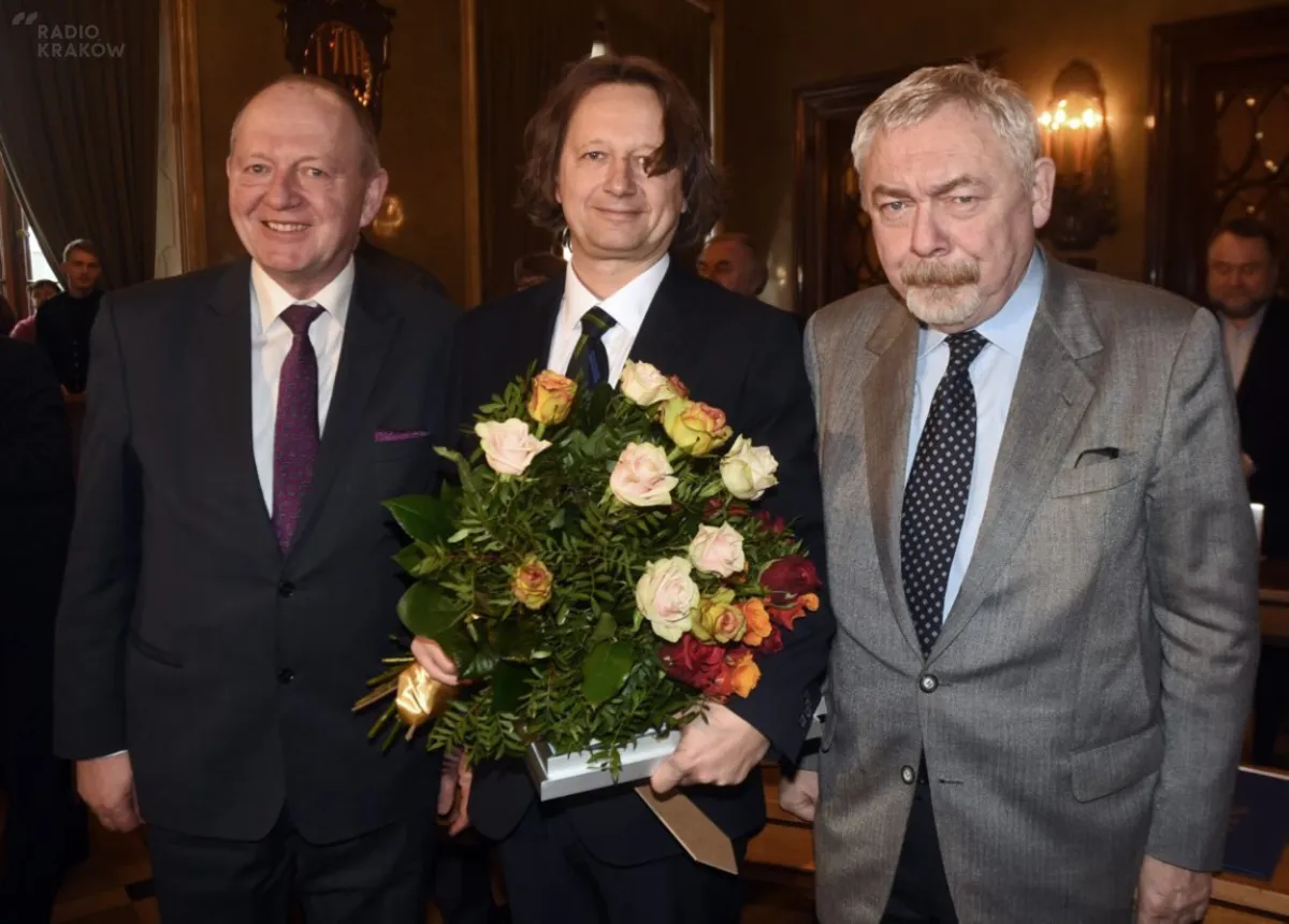 Prof. Ryszard Koziołek laureatem nagrody im. Kazimierza Wyki 