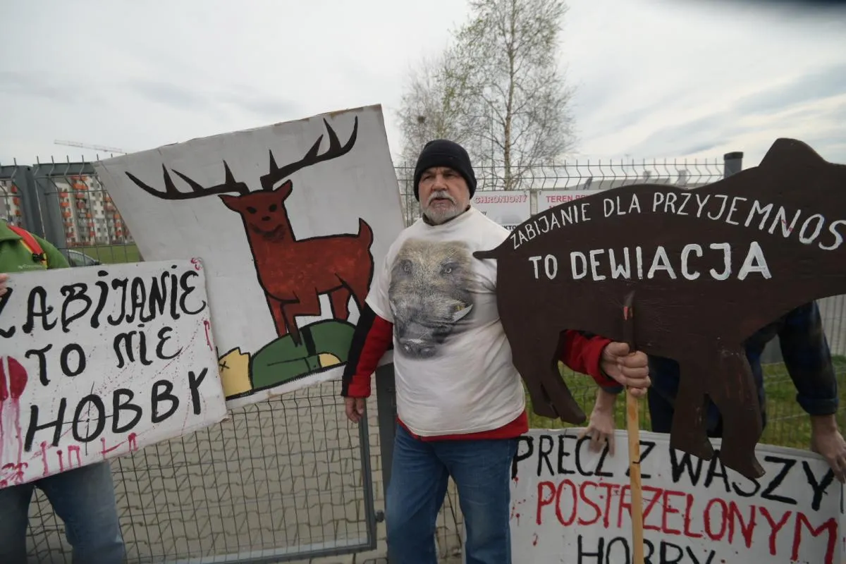 Kontrowersje wokół Targów Myśliwskich w Krakowie. Wojewoda Klęczar: „Nie możemy wszystkiego zakazywać”
