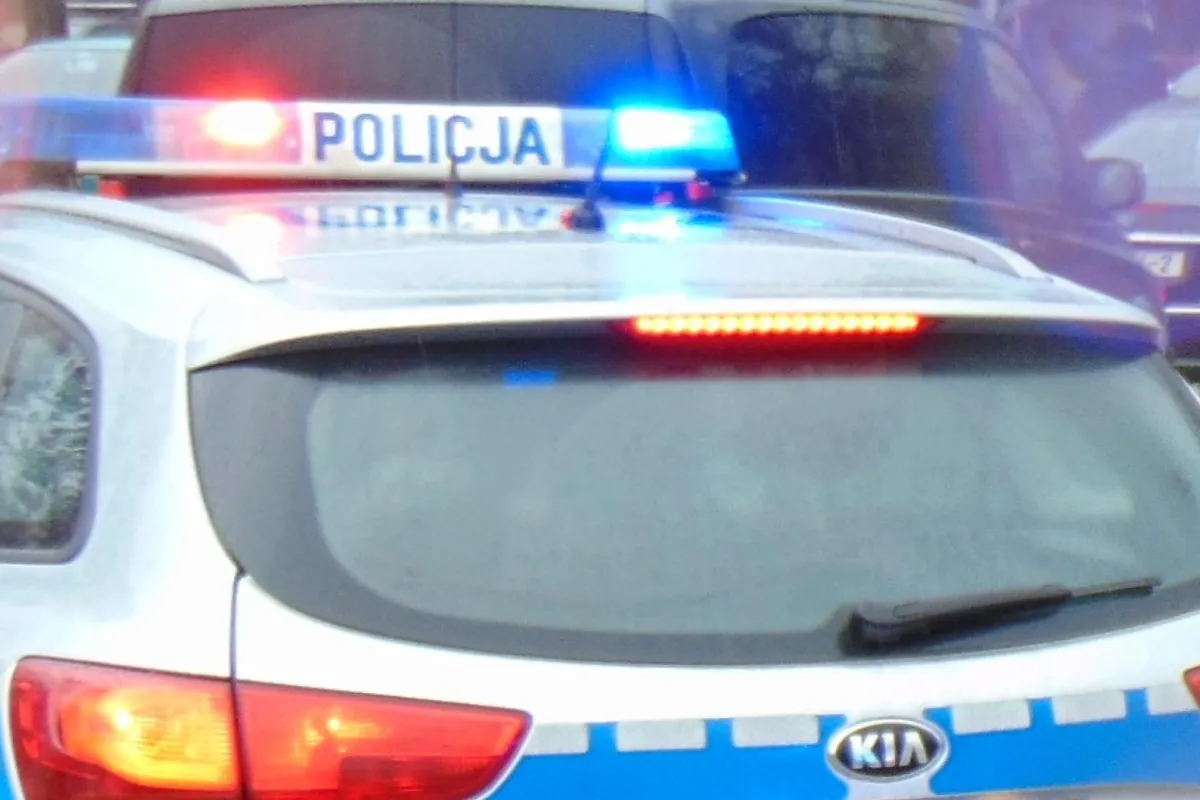 Śledczy wyjaśniają okoliczności śmierci mężczyzny, którego zwłoki znaleziono w potoku