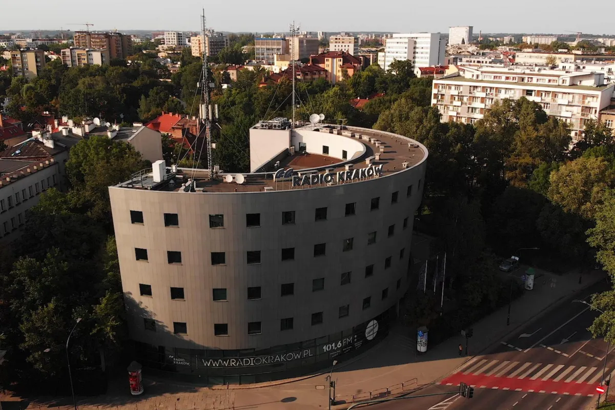 KRRiT zaczyna zwracać Radiu Kraków zaległy abonament. Sąd odmówił przyjęcia depozytu