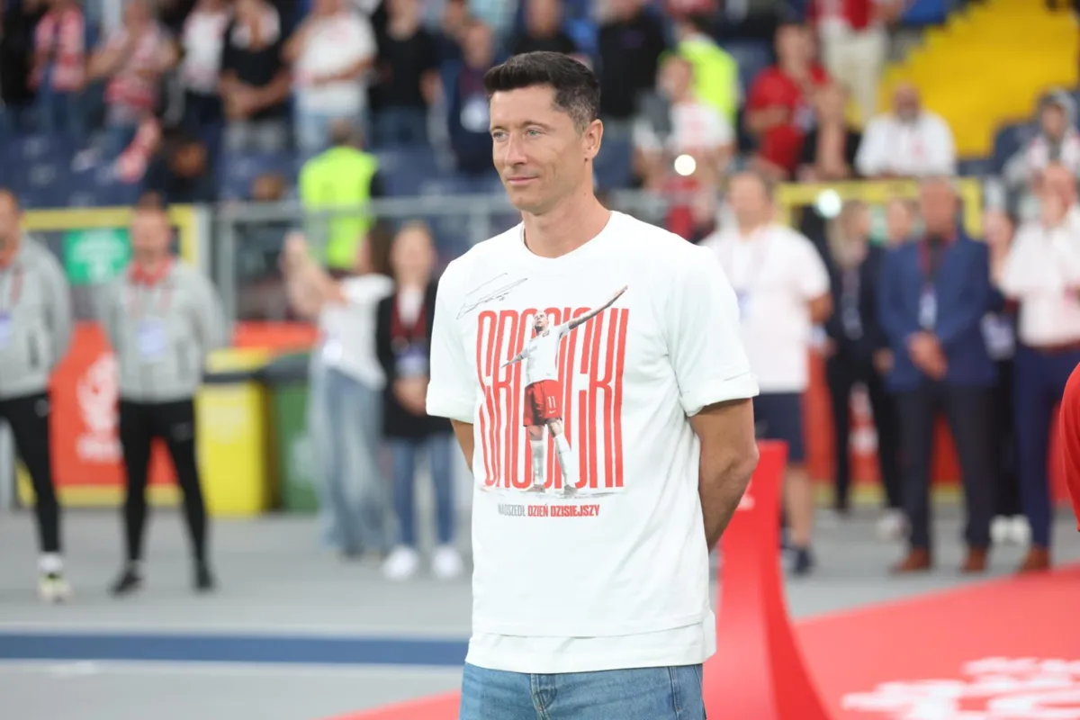 Lewandowski kontra Probierz. Kadra na zakręcie