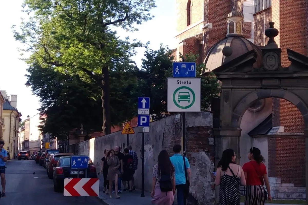 Strefa Czystego Transportu w Krakowie pod znakiem zapytania. Wojewoda może unieważnić uchwałę