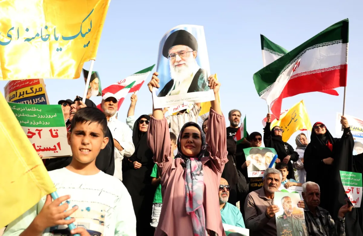 Kim są łowcy zaangażowania? I jak wykorzystują treści wojenne?