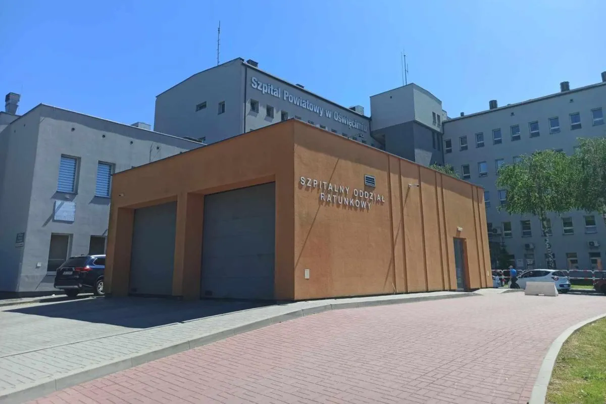 Pomoc psychologiczna dla dzieci i młodzieży zawieszona. Szpitale ratują sytuację z własnych środków