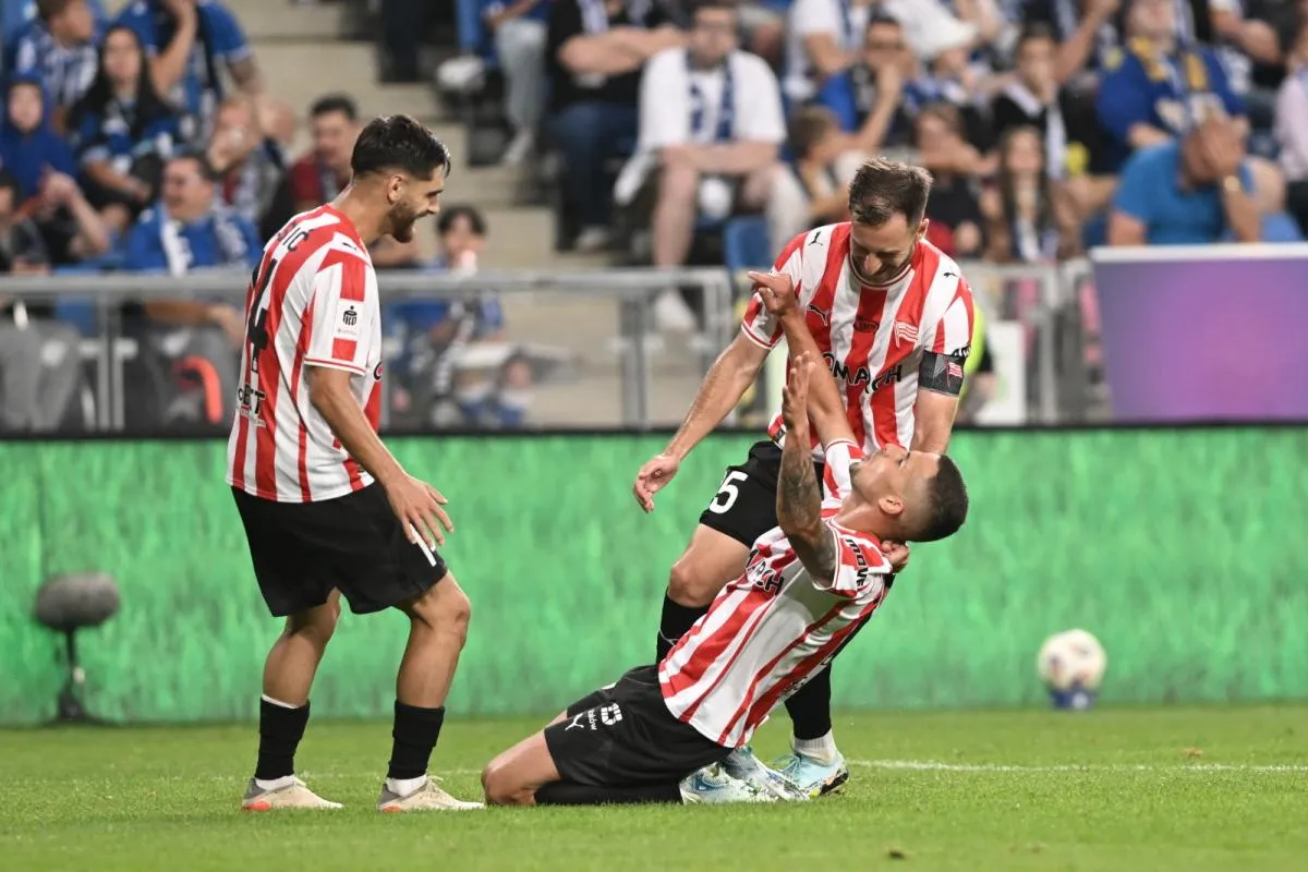 Cracovia bije mistrza na jego stadionie