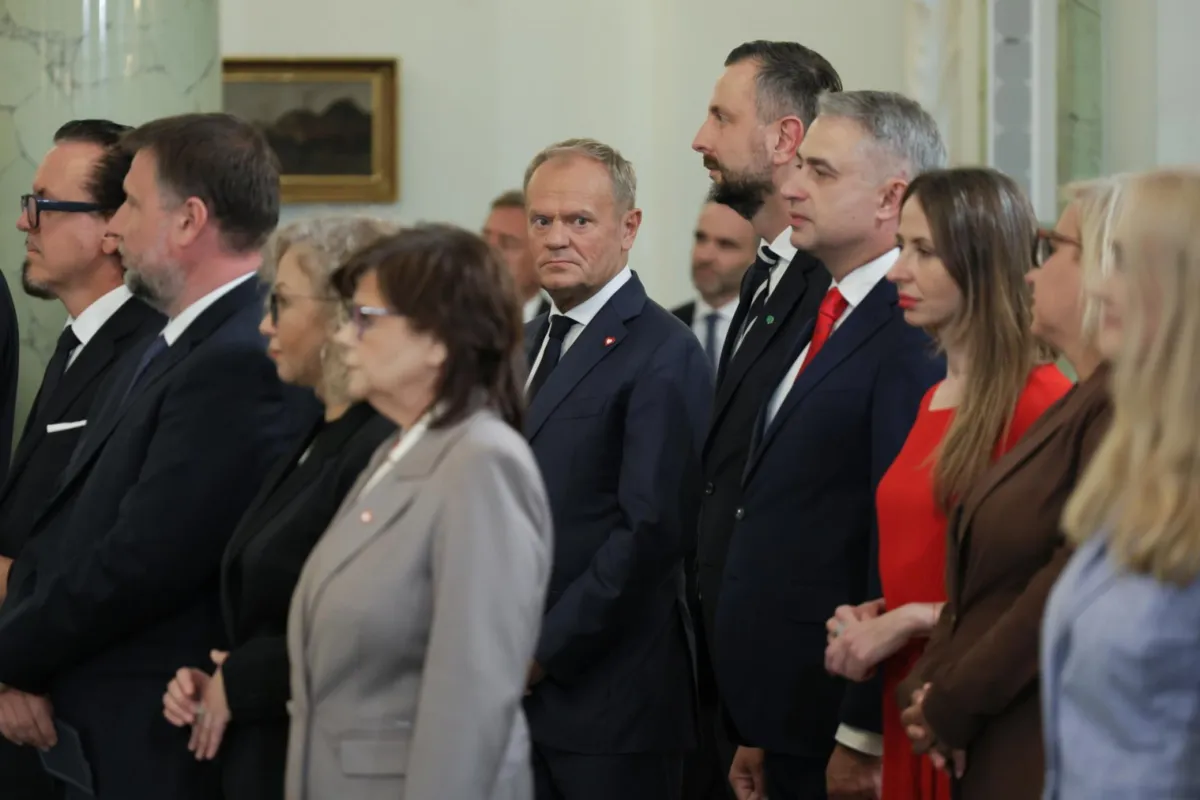 Nowy skład rządu już zaprzysiężony. Ministrowie oficjalnie objęli resorty