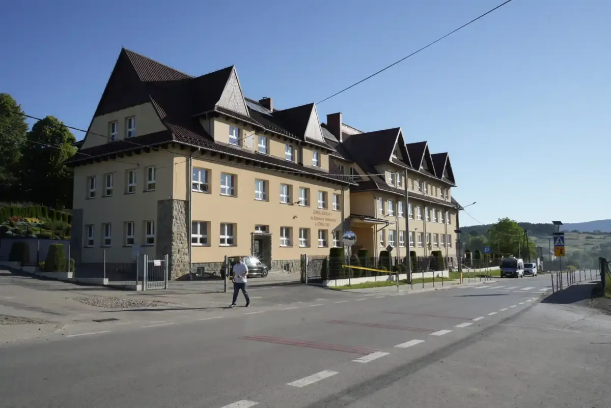 Tragedia w Starej Wsi. Zebrano blisko 200 tysięcy złotych dla osieroconej dziewczynki