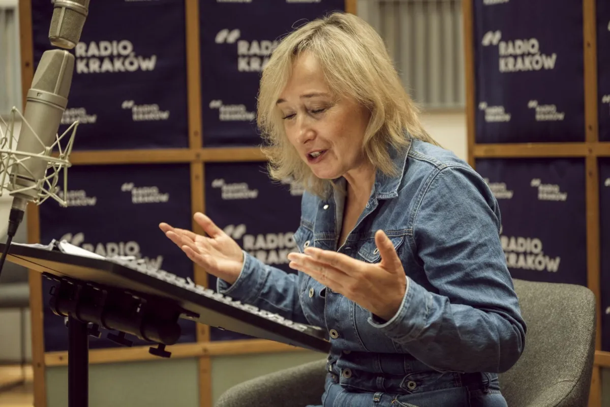 Dominika Bednarczyk wraca w studyjnej wersji "Chronologii wody"