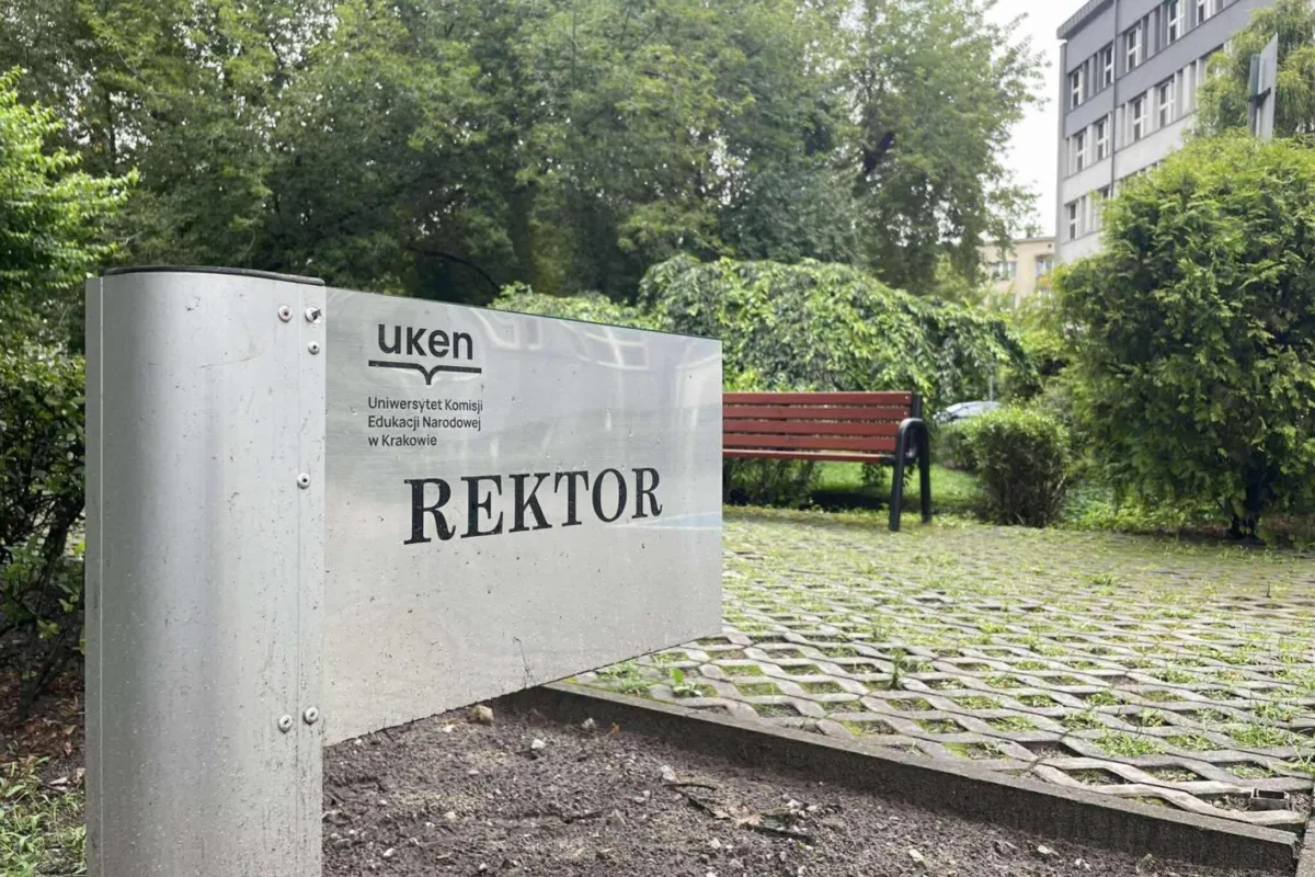 UKEN wstrzymał kierunek "Etyka – mediacje i negocjacje". Studenci zostali bez studiów