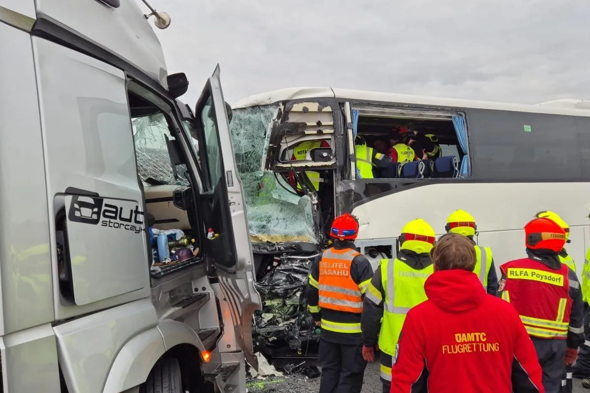 Wypadek polskiego autokaru w Austrii. Podróżowała nim małopolska delegacja