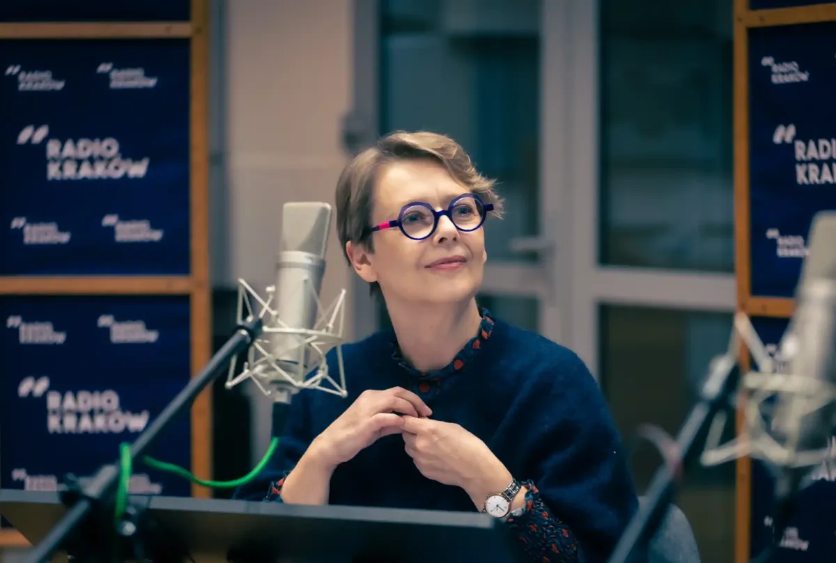 Biografia Anny Świrszczyńskiej w radiowej bibliotece