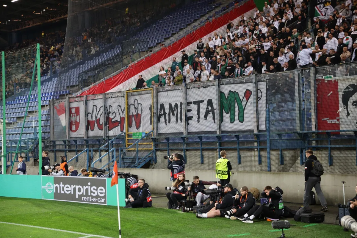 "Gol samobójczy Polski". Michał Olszewski o zachowaniu kibiców Legii