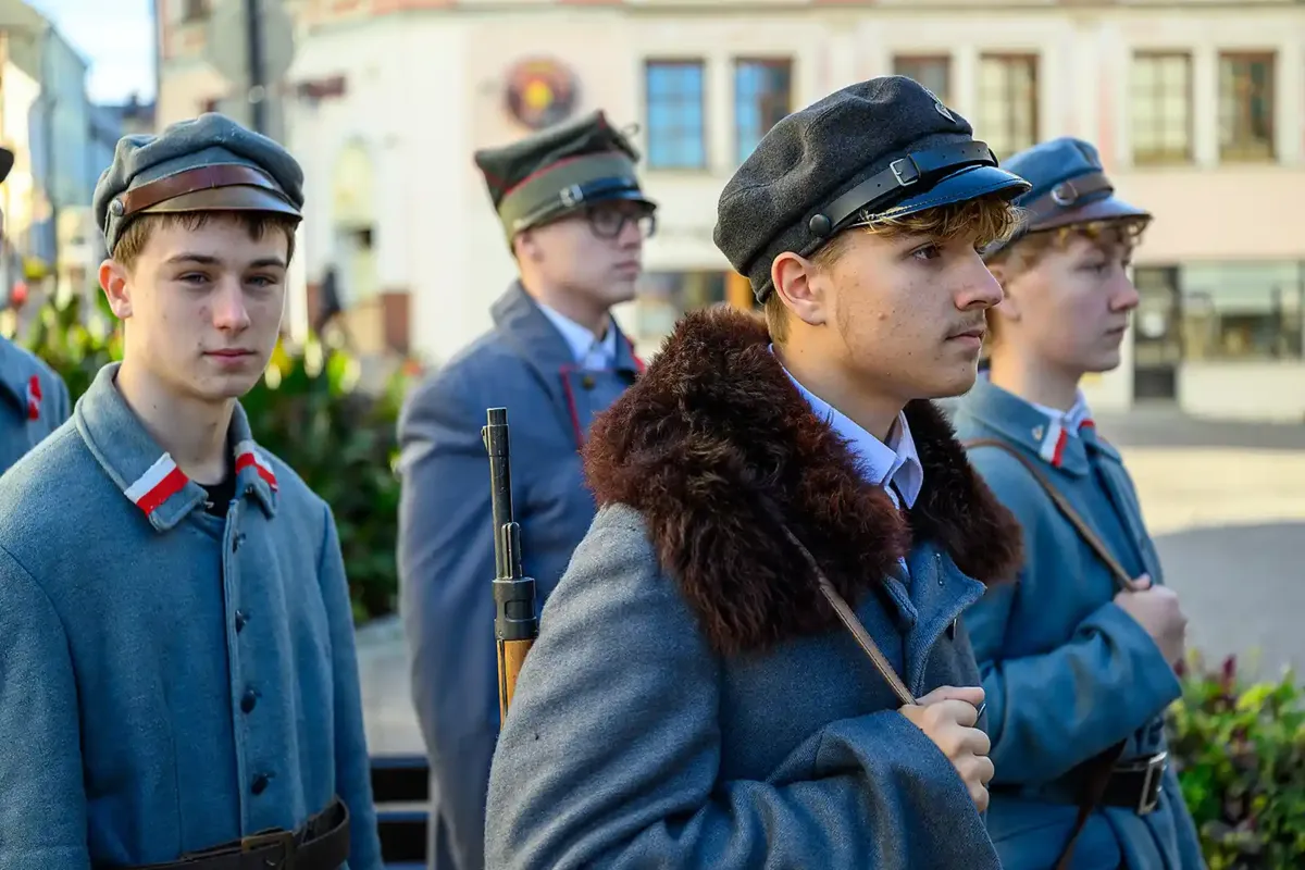Ostatnie sceny zwycięskiego zrywu niepodległościowego. Wyjątkowy happening w Tarnowie
