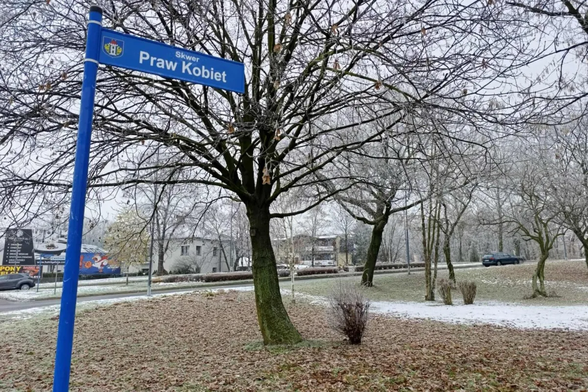 Skwer Praw Kobiet oficjalnie otwarty. Oświęcim podsumowuje Rok Kobiet 2025