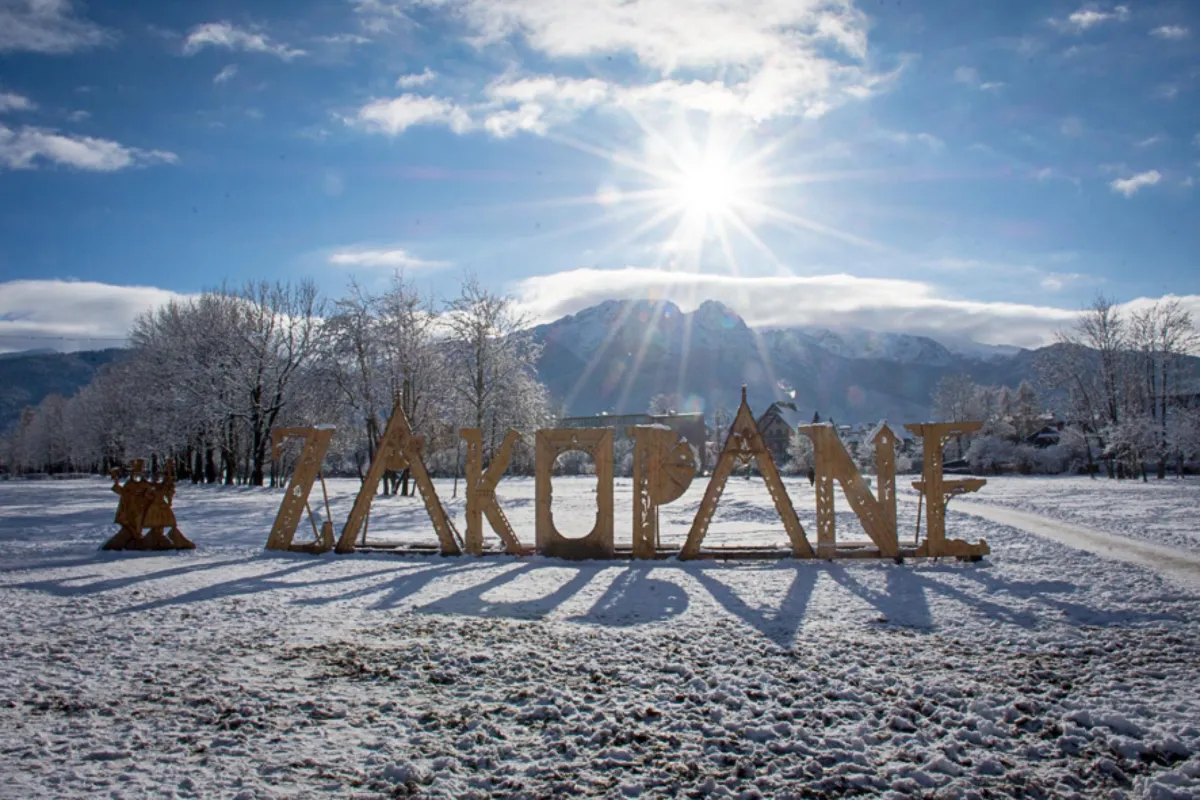 Zakopane: od grudnia turyści zapłacą za parkowanie także w weekendy i święta