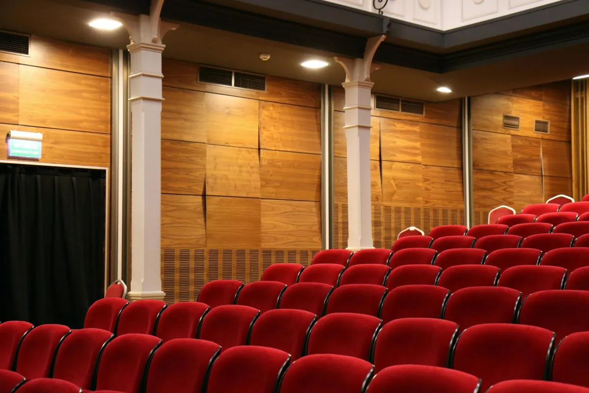 W teatrze jest miejsce dla każdego. "Wyszliśmy ze swojej teatralnej bańki"