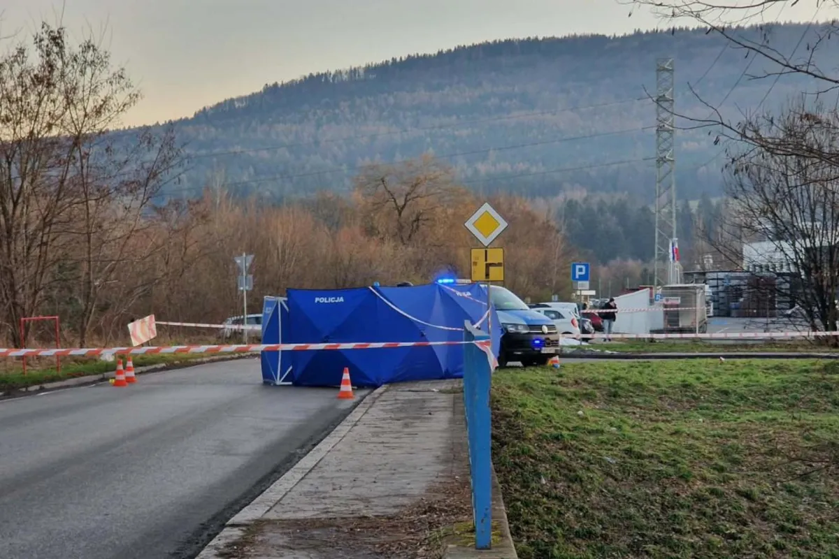 Śmiertelna była rana klatki piersiowej. Są wstępne wyniki sekcji zwłok napastnika z Myślenic