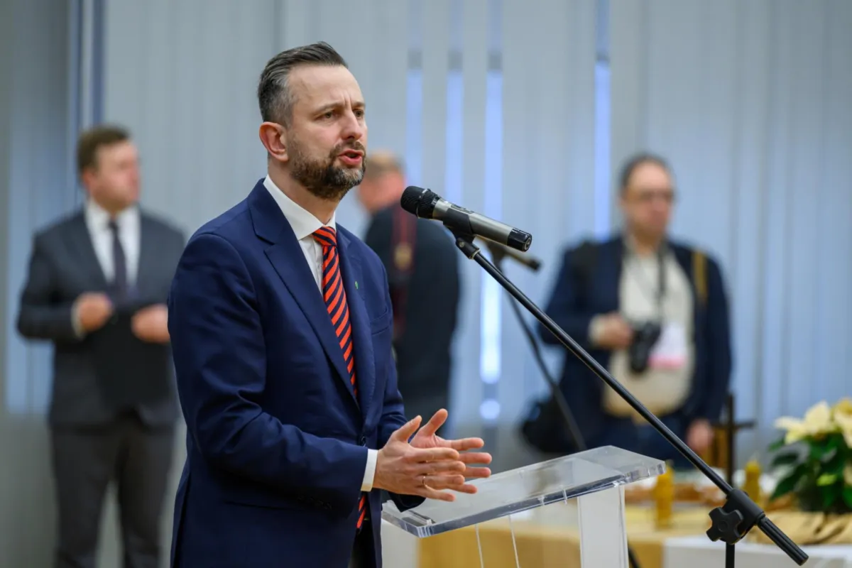 Wicepremier: są już terytorialsi, będzie też zawodowe wojsko w Tarnowie. Miasto zadowolone