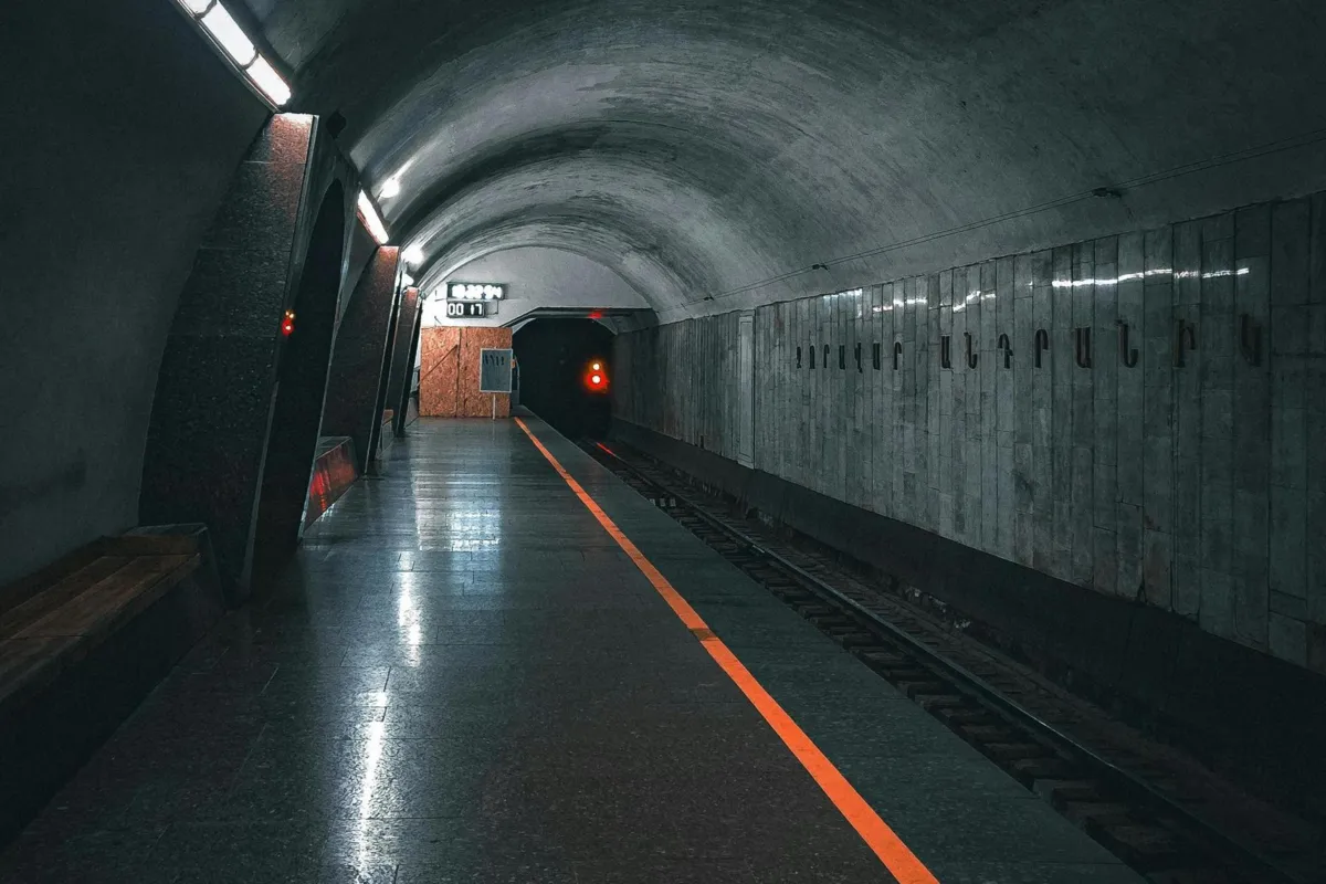 „Tunel musi zejść głębiej”. Odwierty zdecydują o metrze w Krakowie?