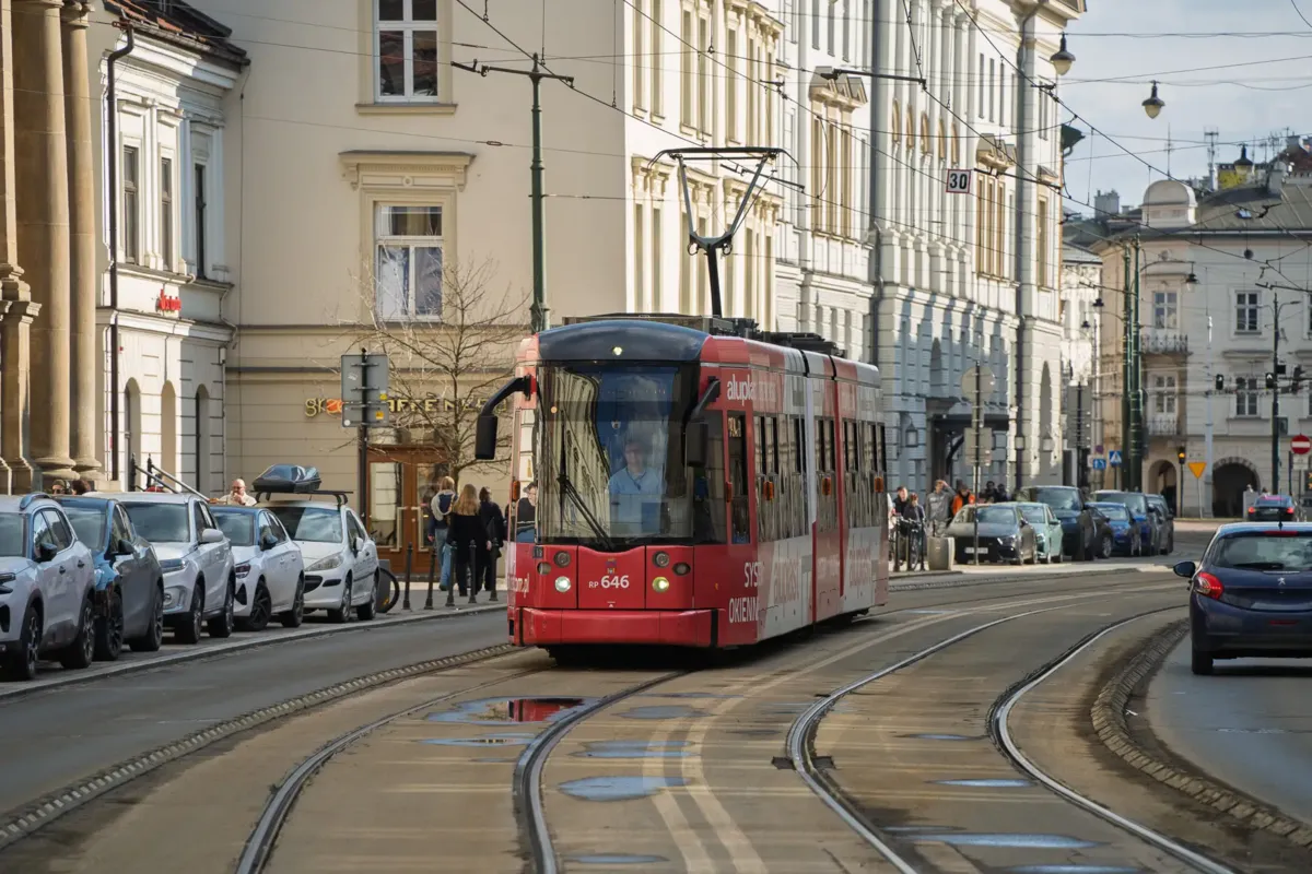 Obowiązują już nowe ceny biletów komunikacji w Krakowie. SPRAWDŹ