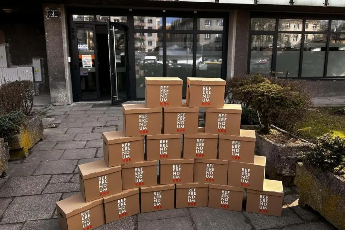 Wniosek o referendum ws. odwołania prezydenta Krakowa złożony. Organizatorzy chwalą się liczbą podpisów