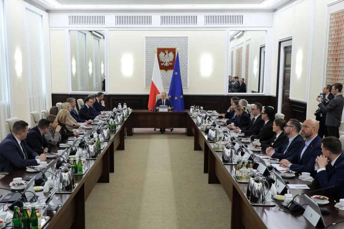 Weto prezydenta w sprawie SAFE. Politolodzy: spór dotyczy raczej „jak”, a nie „czy” wzmacniać armię