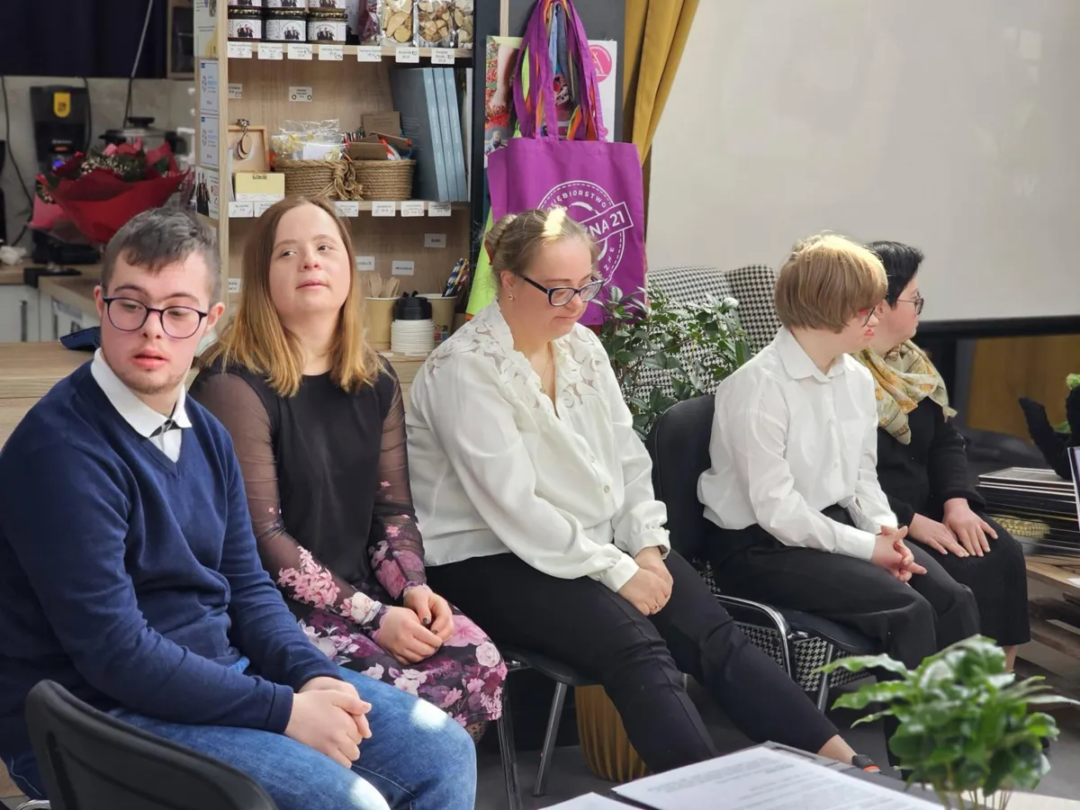  Cały świat w zasięgu naszych rąk - marzenia dorosłych osób z zespołem Downa