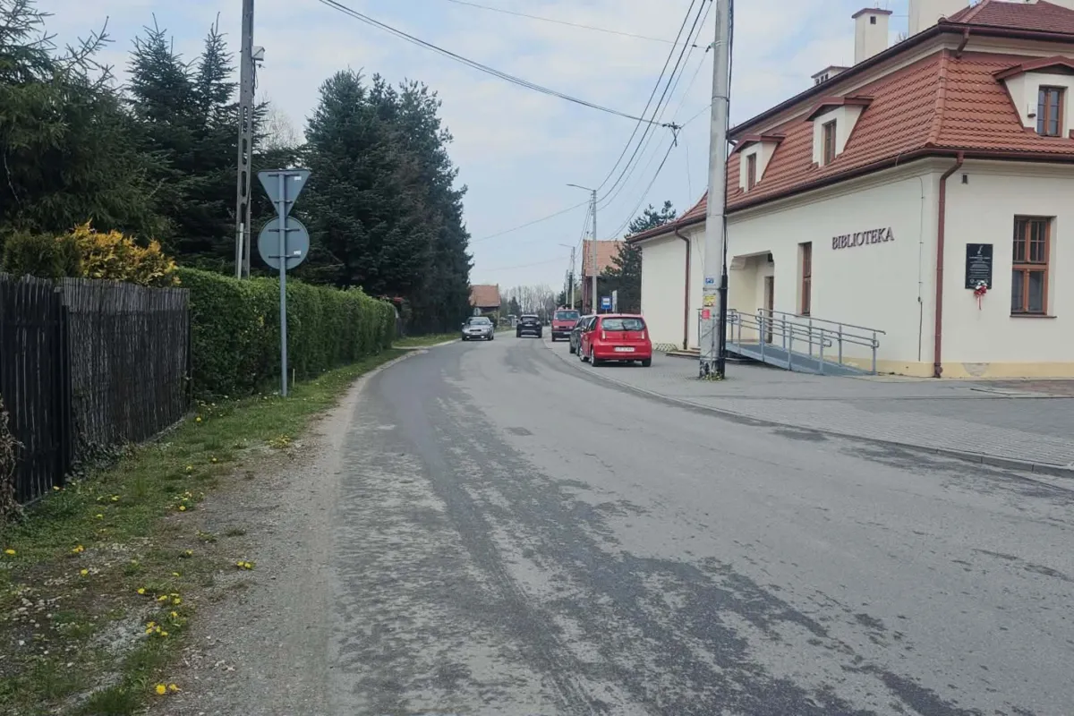 Drogi remont drogi. Wierzchosławice muszą zapłacić duże odszkodowanie