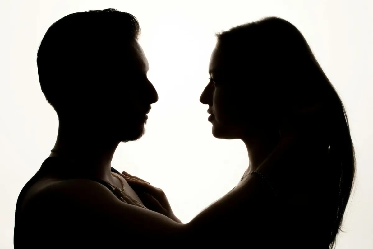 "Dawno nikt mi nie powiedział, że mam ładne oczy". Dlaczego kobiety decydują się być "tą drugą"?