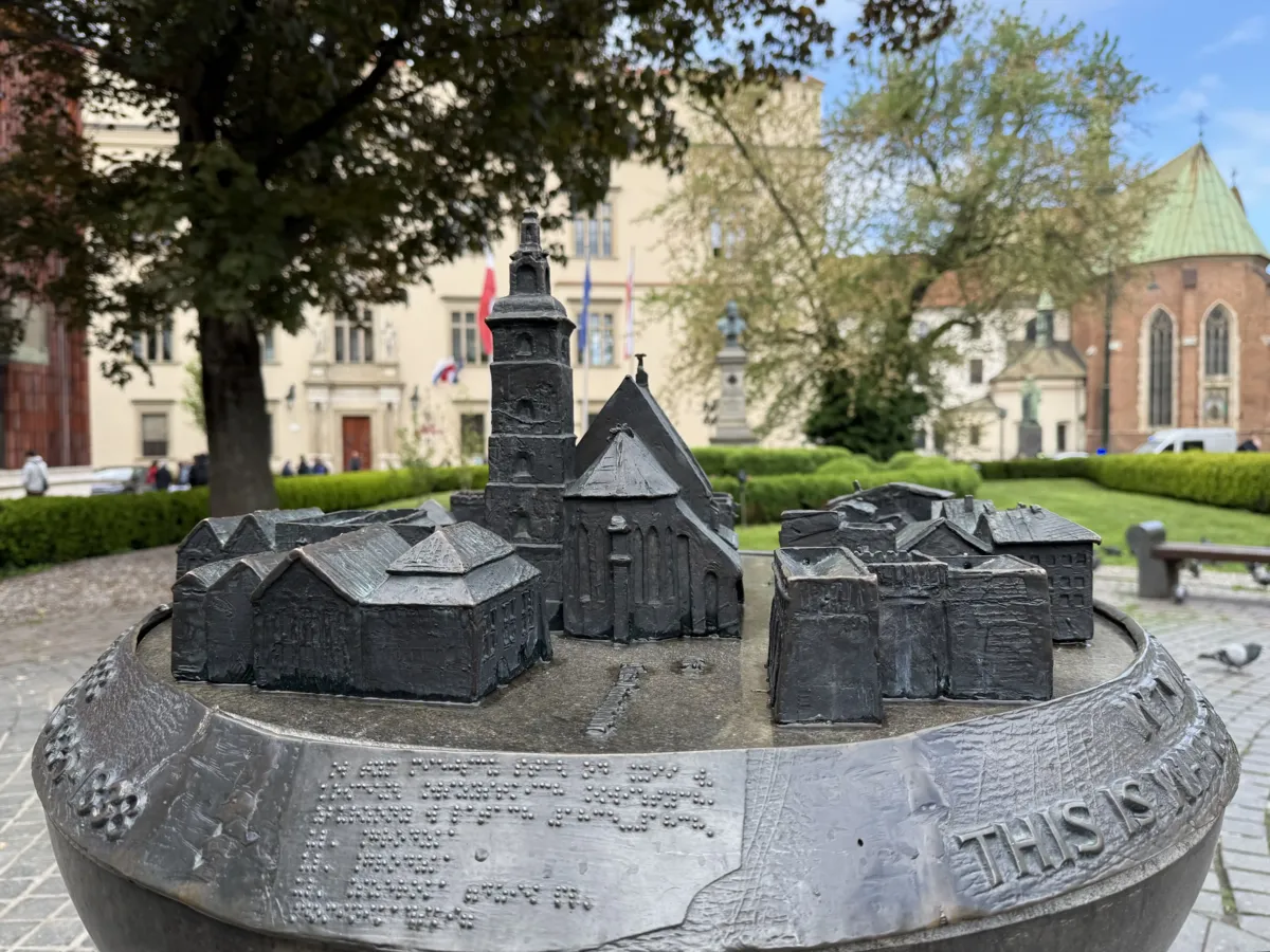 Radny i urzędnik jednocześnie? Kraków mówi „nie”