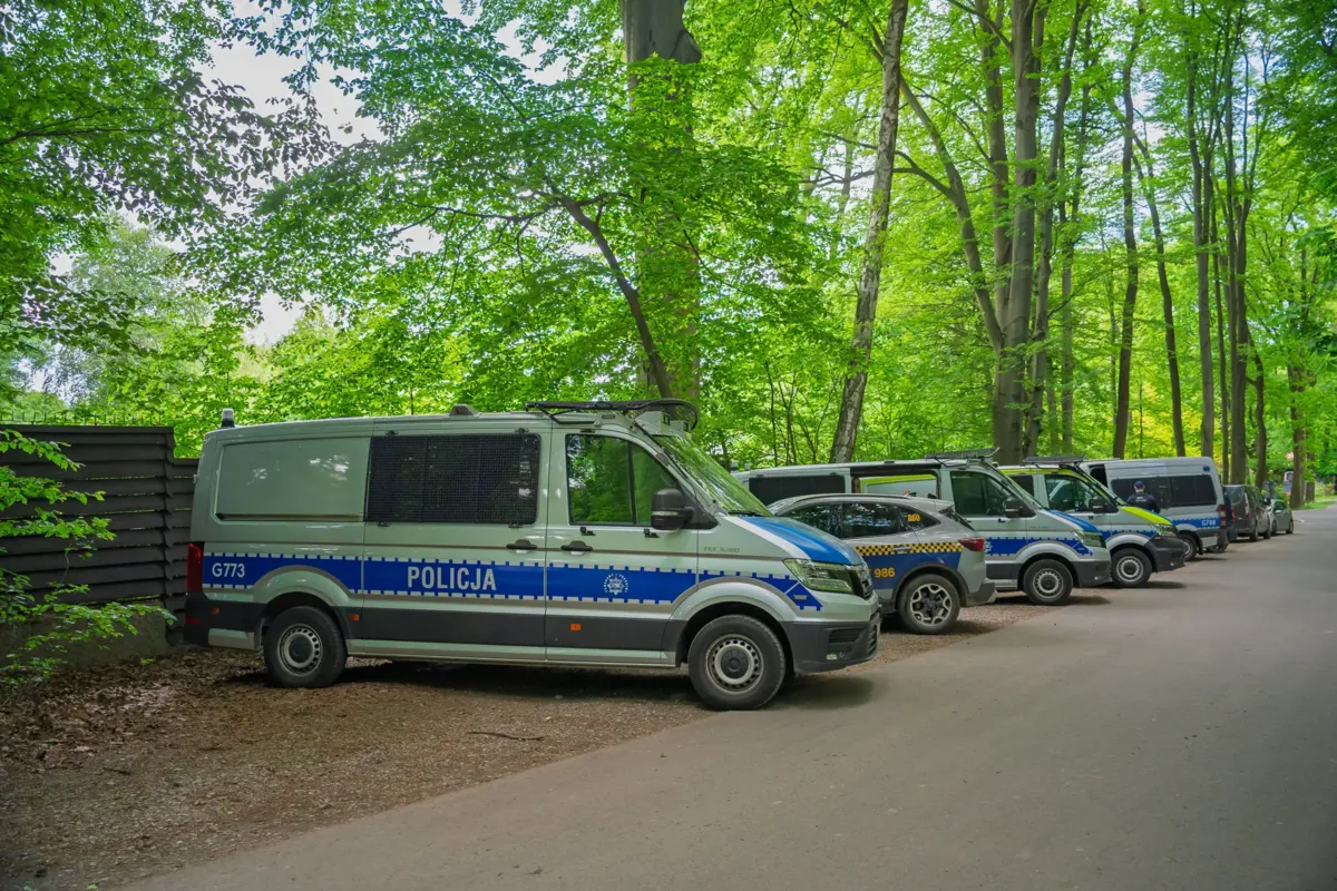Prokuratura: wstępnie wykluczono udział osób trzecich w sprawie śmierci 12-letniej Eli z Krakowa